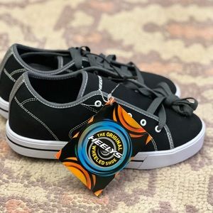 Heelys- Men’s 8 NWT